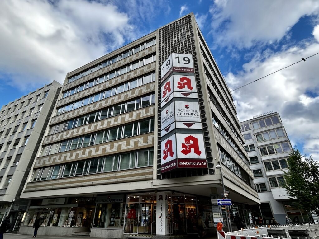 Rotebühlplatz 19, Stuttgart (Retail)